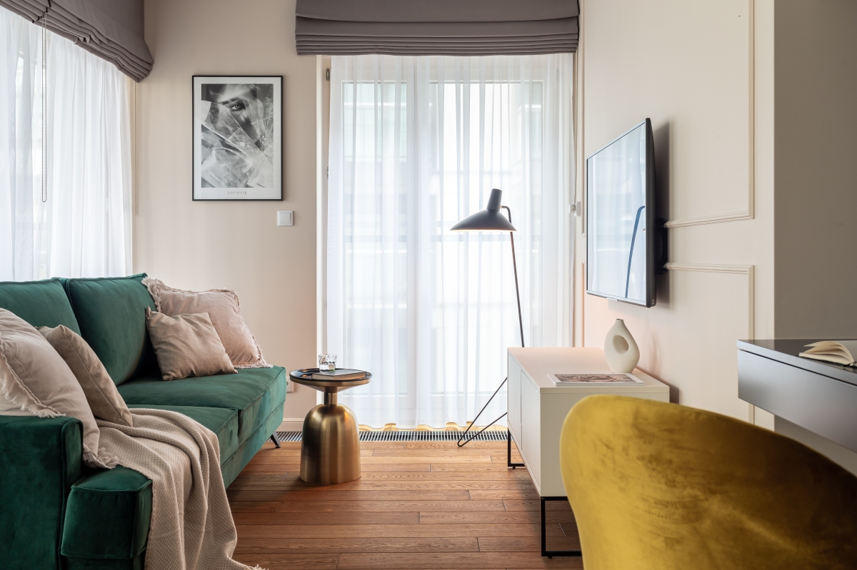 Appartment in Wola. Velvet, linen and muted colors